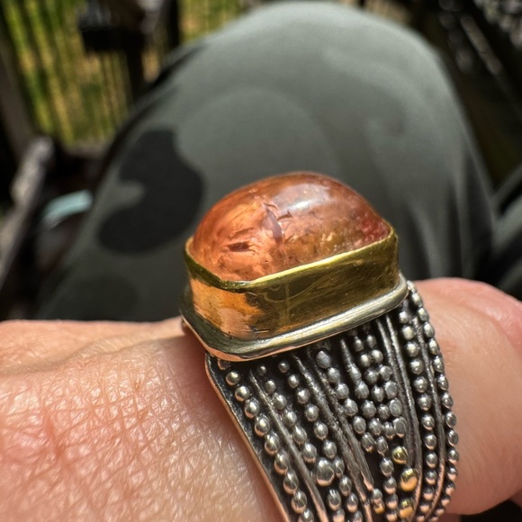 18kGold and Sterling Silver Ring with Incredible Royal Topaz Stone - Picture 11 of 11